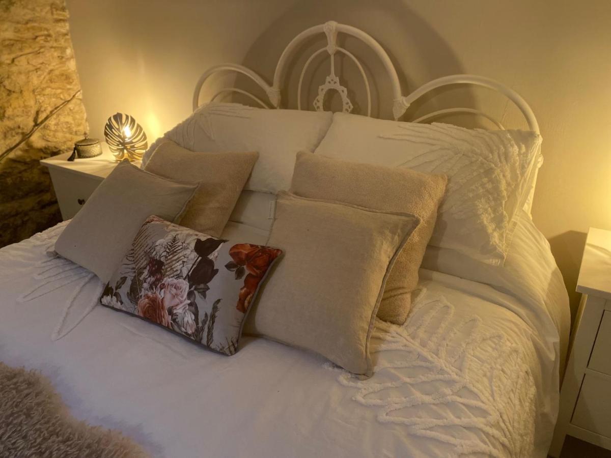Bed and Breakfast Figtrees Margueron Exterior foto